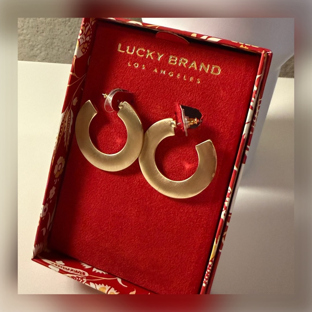 LUCKY BRAND Brushed Gold Open Hoops Earrings